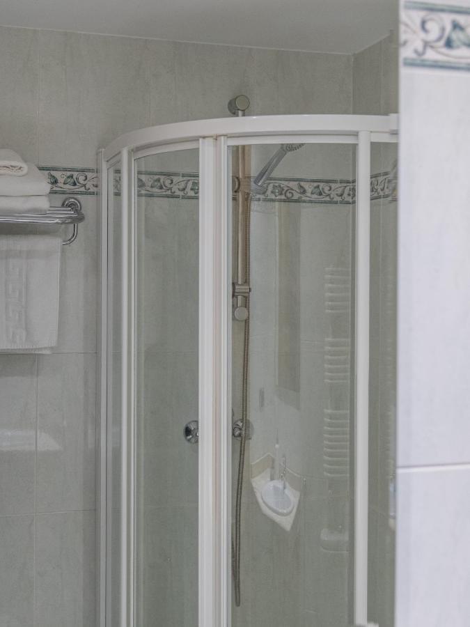 Hostal Alba Lugo Ngoại thất bức ảnh